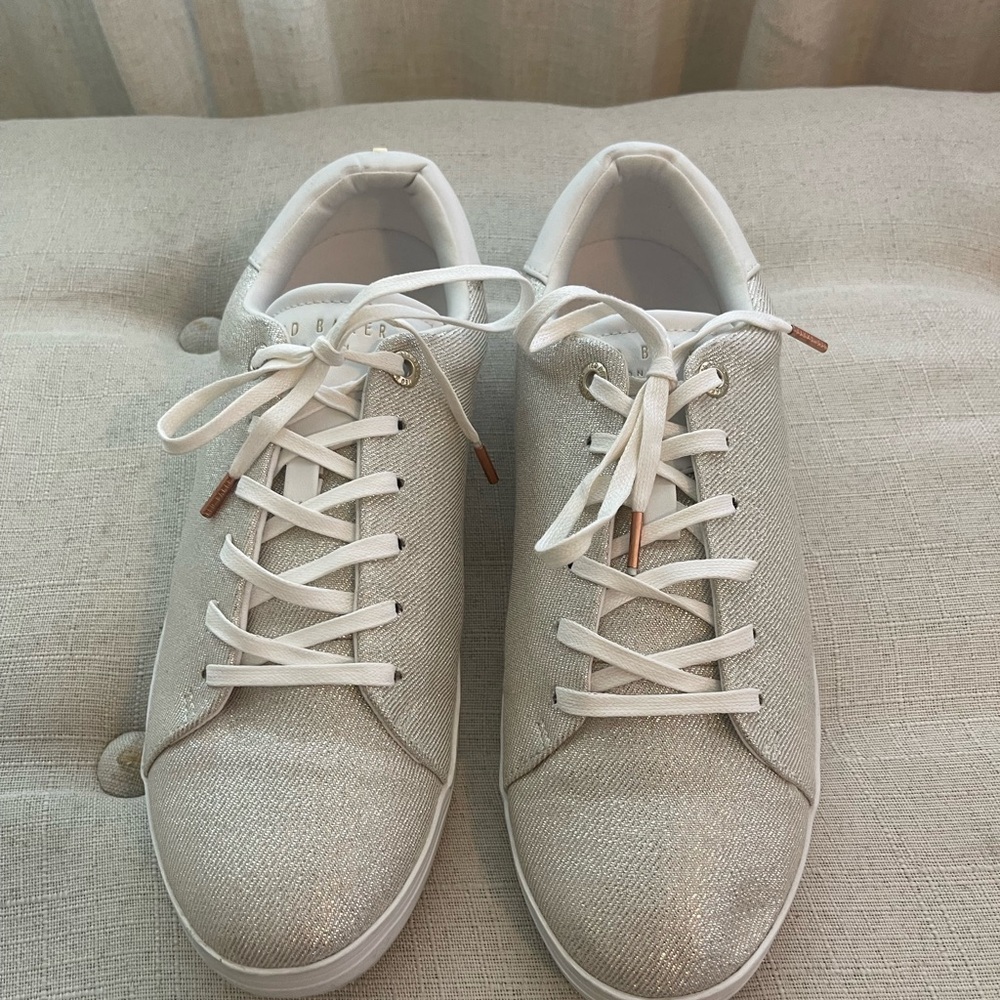 Ted Baker Silver Glitter Sneakers